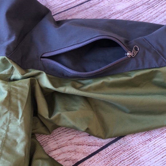 Outdoor Research lined jacket. Size medium. - Picture 15 of 15